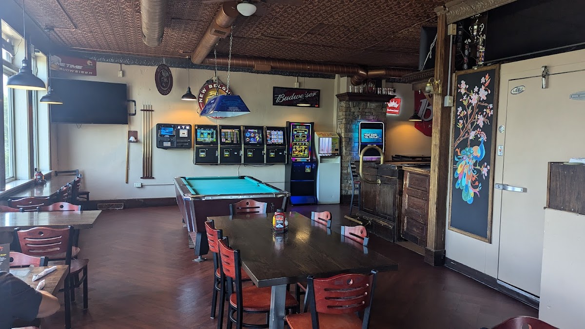 Bohicas Pub And Grub
